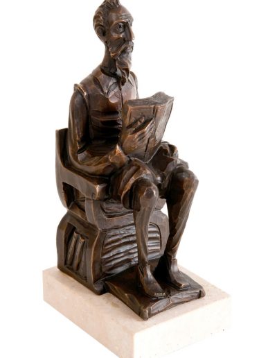 Escultura Quijote Sentado 2